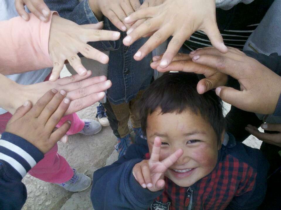 ��ӿƼ���W(xu��)���t�ġ�֧���(du��)���(du��)�T���˴Ό�(sh��)�`�����ຣʡ�ຣ�����Ҵ�Ĺ��W(xu��)У��7��15�����(du��)�T��?y��u)麢�ӂ���ȥ�ˌW(xu��)��(x��)��Ʒ���w����Ʒ�ͽ̌W(xu��)���Y��ϣ�����H��׌����ͯ���õ�����͌W(xu��)��(x��)��߀��׌���ӂ��˽����������Ϣ���������ܵ������P(gu��n)�����D�麢�ӂ��挦(du��)�(du��)�T���R�^ϲЦ��_��