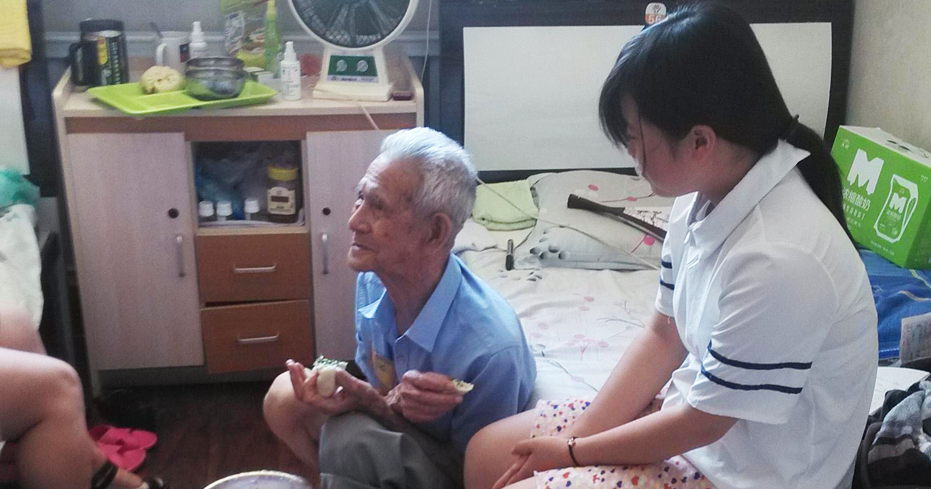 ʯ���Ӵ�W(xu��)�����L����(zh��n)�ϱ���(sh��)�`�أ�ʯ�����������е�