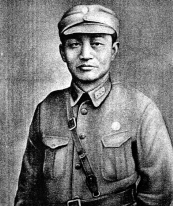 ������(1905��1933)���ֆ������ؑc���_�h����1925��12�¿���V���S��܊У3�ڲ����ƣ�1926�ꮅ�I(y��)����У����4��5��6�ڽ̹���1932�궬�·�������܊��17܊25����75�õ�149�F��У�F�L���v���ݓ��γǷ���1933��3�£��ʲ��S��꠱��Ϻӱ�������ǰ�ڌ��oĸ�H�����һ�����зQ������܊ռ�I(l��ng)�˖|��ʡ���F(xi��n)���M���L�������������Σ�������ʲ����������c��܊��������(zh��n)���������ԃ������3��11���������ںӱ�ʡ�ű�������܊�����������Џ��������r��28�q���˺�����������׷������܊�ٌ���