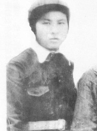 �������1920��10 �������F��ʡ���x�h����1938����������c�M(j��n)��ͬ�W(xu��)���Ӱ��M(j��n)���Ї�������܊����W(xu��)�W(xu��)��(x��)�����I(y��)�󱻷ֵ�����2��У���l(w��i)�B��(d��ng)�ĕ������g��s�ؼ����Ї����a(ch��n)�h��1943��4��5 �����ձ��ۇ����x�����|�������ո���(j��)���M(j��n)�С���ʎ�����������е���������D(zhu��n)��;���⵽��܊�ķ�������������ħ������Ѻ;�������v����������(f��)��ץס��(y��n)�̱ƹ���������ؑ����, �]����¶������������߳�ŭ����܊�������ؚ��ᚢ����