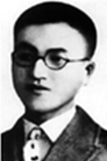 ͯ�L(zh��ng)�s��1907��1934��20���o(j��)�o�a(ch��n)�A��(j��)�Ļ������������ߡ��|�M������ʡ��߅���r�������ݣ����Ց�(zh��n)��(zh��ng)�����I(l��ng)��(d��o)�����֠N�A�����������A�����L(zh��ng)�s��������ʡͩ�ǿh����ꖿh������1925����x���ձ��|���ۇ���W(xu��)�A(y��)�Ƶ�һ�ߵȌW(xu��)У����У���g�����Ї����a(ch��n)�h��1930��3���c��(chu��ng)���Ї���������(li��n)������ԓ�M���l(f��)����֮һ���������h����ָ�����Ⱥ��(d��n)���й�����ʡί��ӛ�������ί��ӛ�����B��ί��ӛ��1931��11�����й��M��ʡί�|�M��ί��ӛ��1934��3��21��������hʮ��ƺ�ďR���c������(zh��n)�Р�����