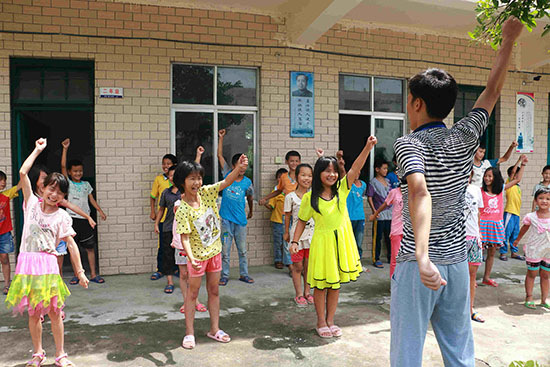 �V�|�t(y��)�ƴ�W��΢�m���ġ�����F��ڏV�|ʡ�����������(zh��n)ͬ��С�W֧����־Ը�߽�ͬ��С�W�W���\��ǰ�������Ԝp���\�ӂ�����