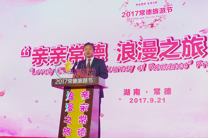 �й�������ί����ӛ�������L(zh��ng)����܊���o�����zӰ����־�ۣ�