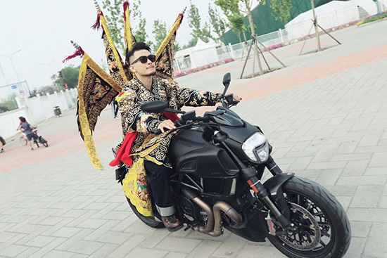 �݆T�T������܇���ų���(ch��ng)��   ���� �z