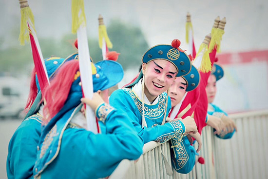 �F(xi��n)��(ch��ng)�݆T��   ���� �z