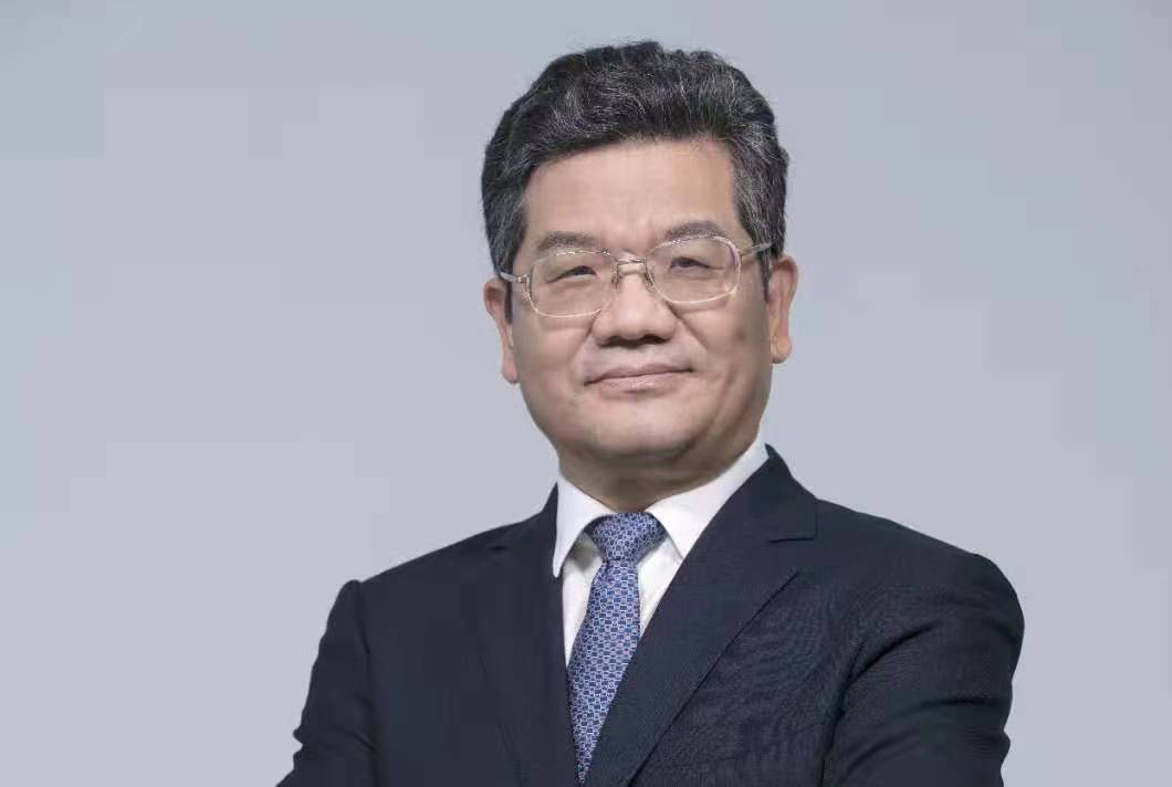 全國政協(xié)委員、中國稅務(wù)學(xué)會副會長 張連起